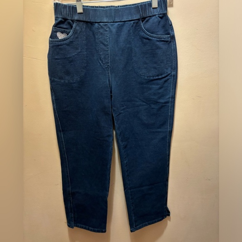 Woman’s capri‎ xs Dream Jeanne’s by quacker factory  very nice and soft